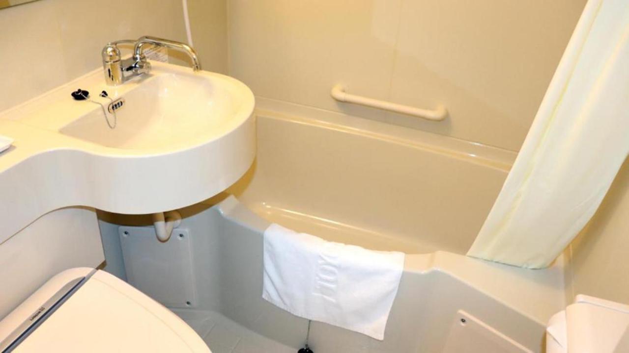 Toyoko Inn Nara Oji Eki Minami Guchi Экстерьер фото